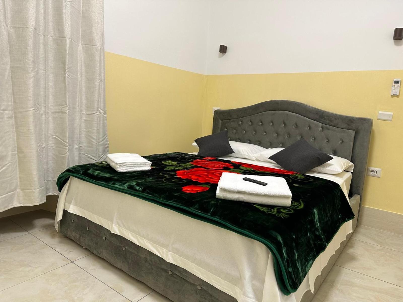 ローマ Turati Termini Bed & Breakfast エクステリア 写真